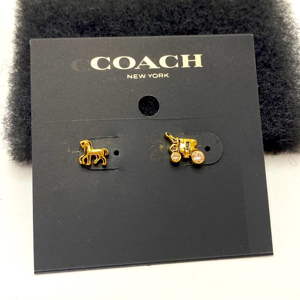 Coach Horse/Carriage earrings NWT! Gold tone with rhinestones